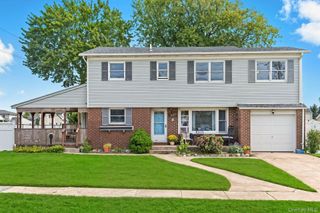 395 Pacific Street, Massapequa Park, NY 11762
