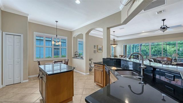 194 CIPRIANI WAY, North Venice, FL 34275