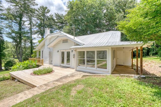 94 Madola Road, Epworth, GA 30541