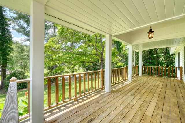 94 Madola Road, Epworth, GA 30541