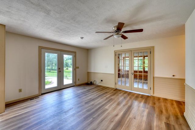 94 Madola Road, Epworth, GA 30541