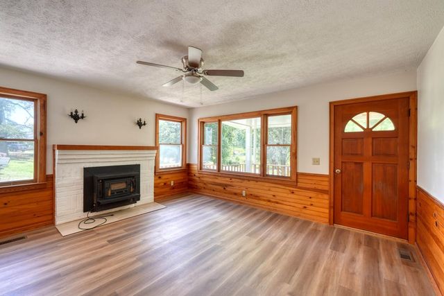 94 Madola Road, Epworth, GA 30541