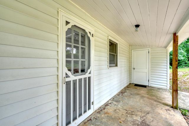 94 Madola Road, Epworth, GA 30541