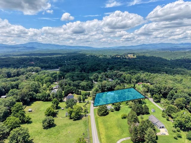 94 Madola Road, Epworth, GA 30541