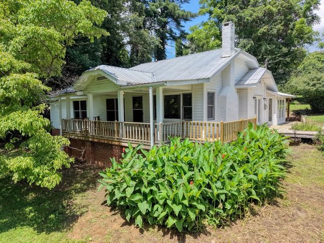 94 Madola Road, Epworth, GA 30541