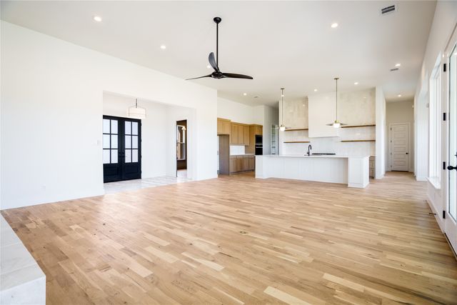 6440 Mcchesney Drive, Midlothian, TX 76065