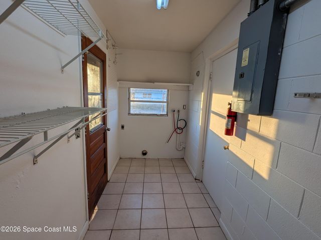 2368 Lakeview Drive, Melbourne, FL 32935