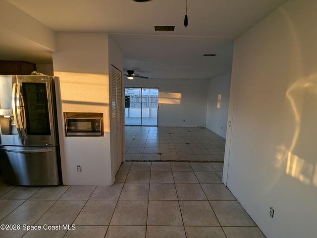 2368 Lakeview Drive, Melbourne, FL 32935