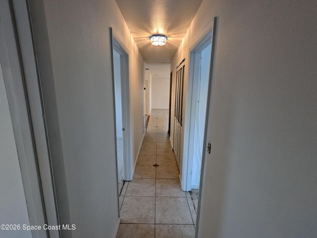 2368 Lakeview Drive, Melbourne, FL 32935