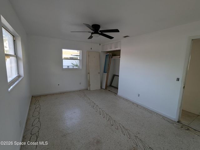 2368 Lakeview Drive, Melbourne, FL 32935