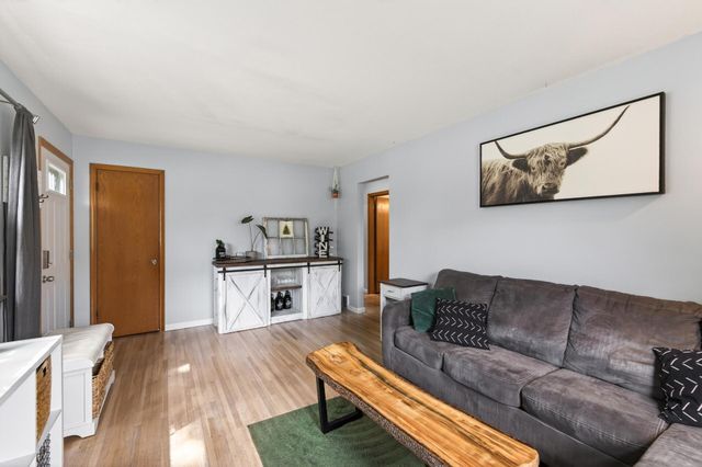 4607 Washington Street NE, Columbia Heights, MN 55421