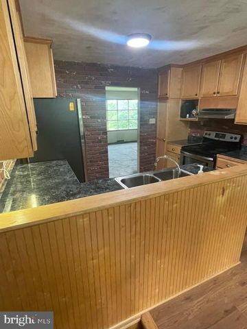 109 SANDY LN, Bellefonte, PA 16823