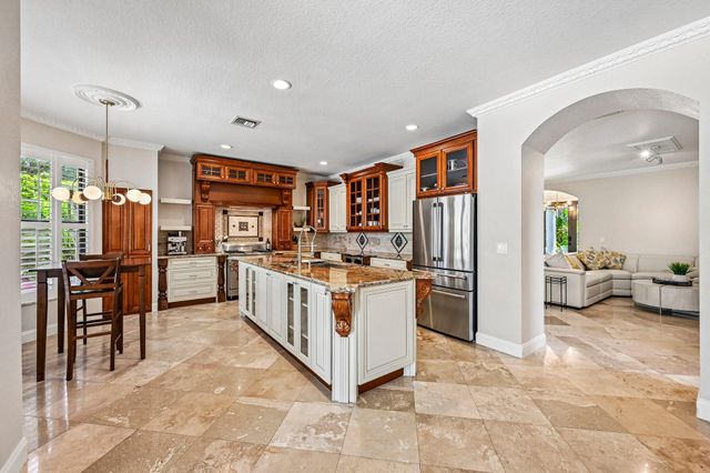1121 Center Stone Lane, Riviera Beach, FL 33404