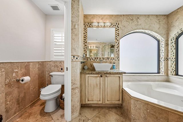 1121 Center Stone Lane, Riviera Beach, FL 33404