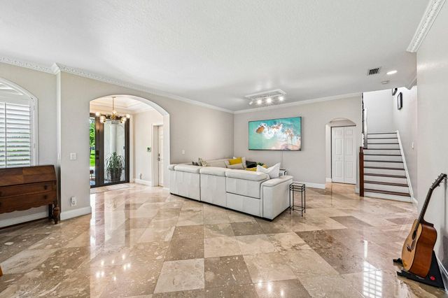 1121 Center Stone Lane, Riviera Beach, FL 33404