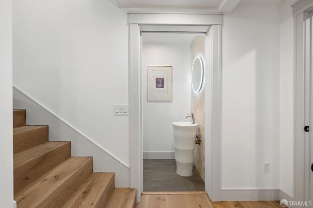 208 Winfield Street, San Francisco, CA 94110