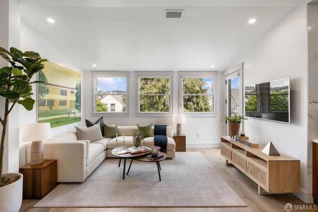 208 Winfield Street, San Francisco, CA 94110