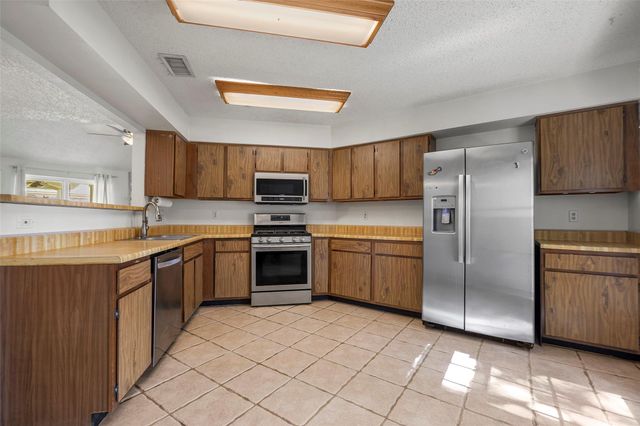4243 Prairie Meadow Drive, Katy, TX 77449