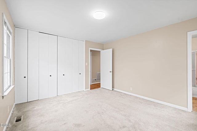 3712 Huntleigh Drive, Raleigh, NC 27604