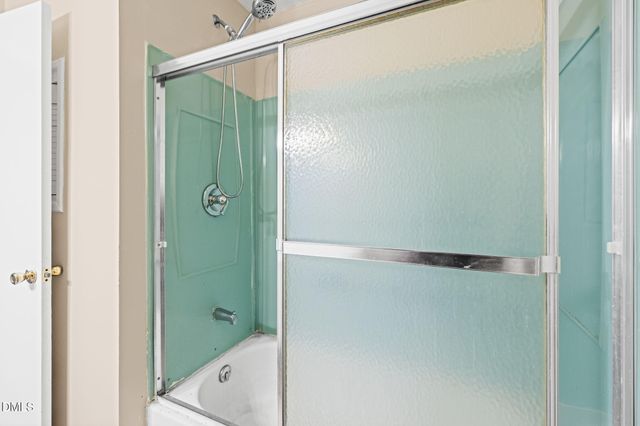 3712 Huntleigh Drive, Raleigh, NC 27604