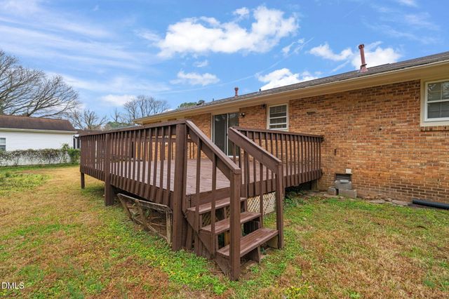 3712 Huntleigh Drive, Raleigh, NC 27604