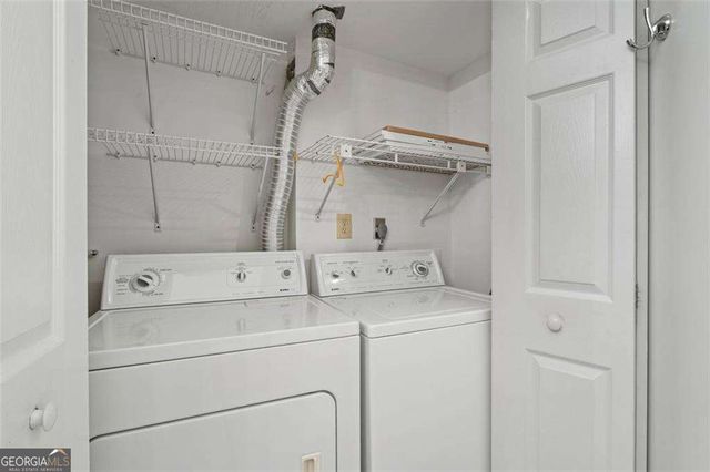 11 Finch Trail NE, Atlanta, GA 30308