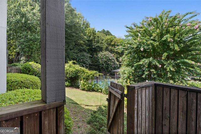 11 Finch Trail NE, Atlanta, GA 30308