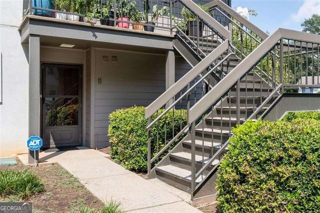 11 Finch Trail NE, Atlanta, GA 30308