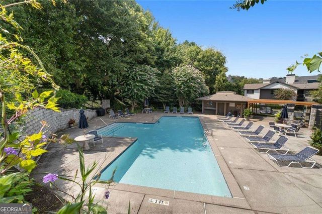 11 Finch Trail NE, Atlanta, GA 30308