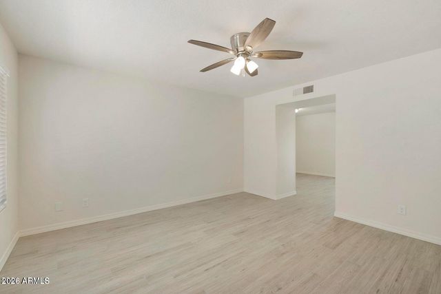 3316 E HELENA Drive, Phoenix, AZ 85032