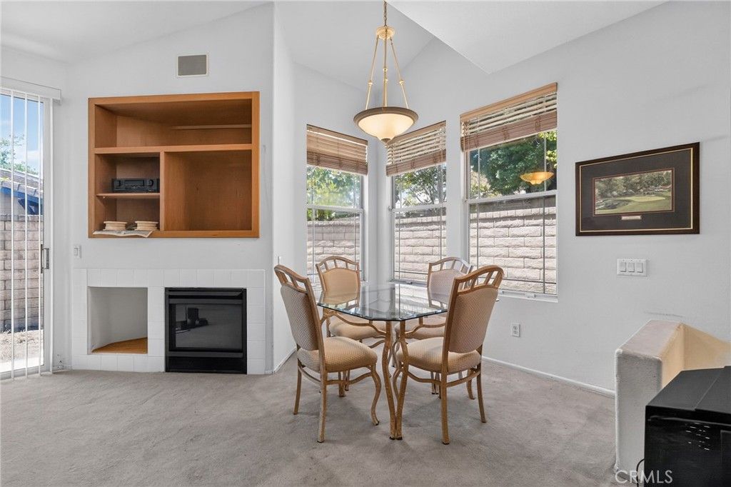 Image 7 of property listing at 23608 Big Sky, Valencia, CA 91354
