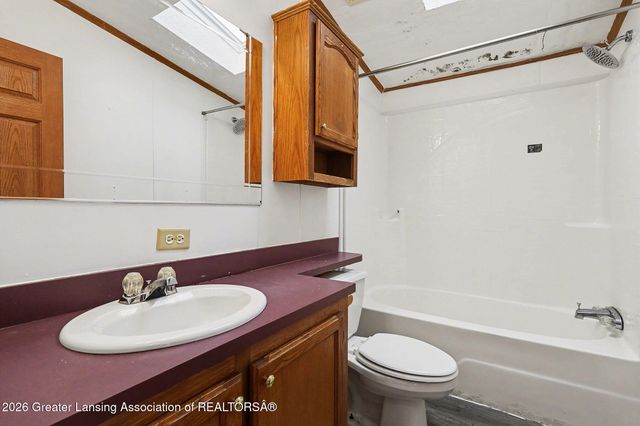 416 W Holmes Road, Lansing, MI 48910