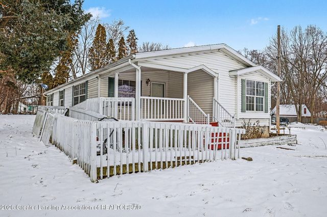 416 W Holmes Road, Lansing, MI 48910