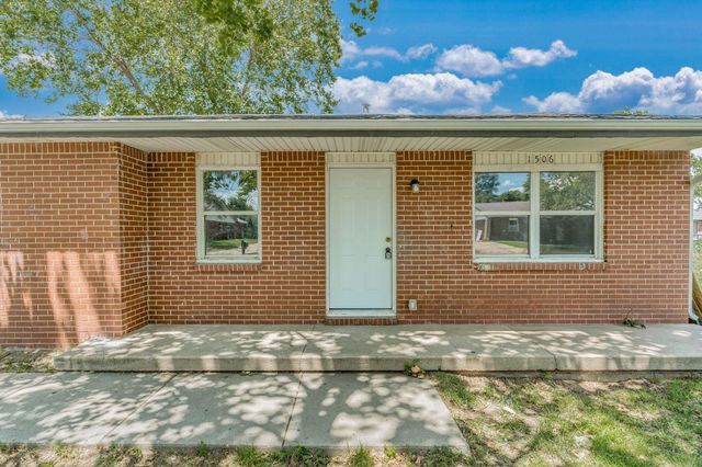 1506 E Del Mar, Wichita, KS 67216