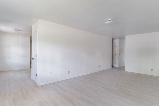 1506 E Del Mar, Wichita, KS 67216