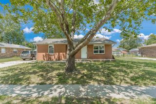 1506 E Del Mar, Wichita, KS 67216