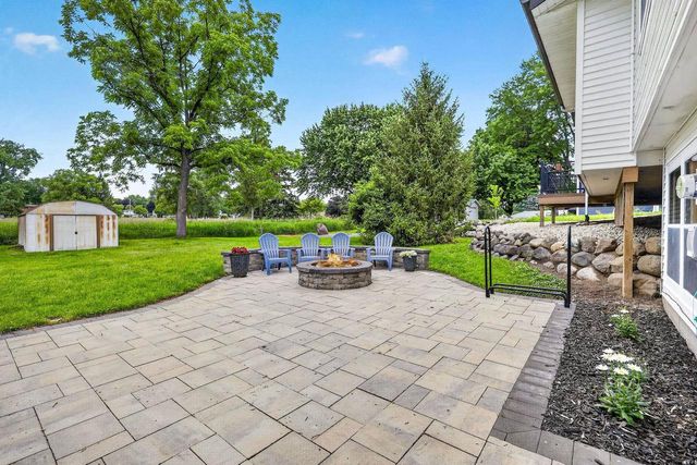 542 Woodview Drive, Sun Prairie, WI 53590
