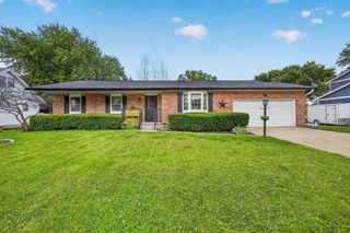 542 Woodview Drive, Sun Prairie, WI 53590