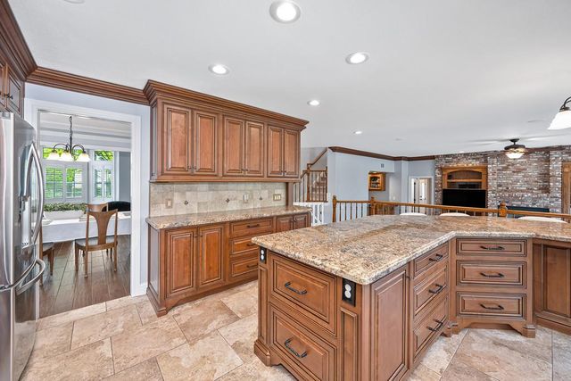 2052 Thornhill Dr, Granite Bay, CA 95746