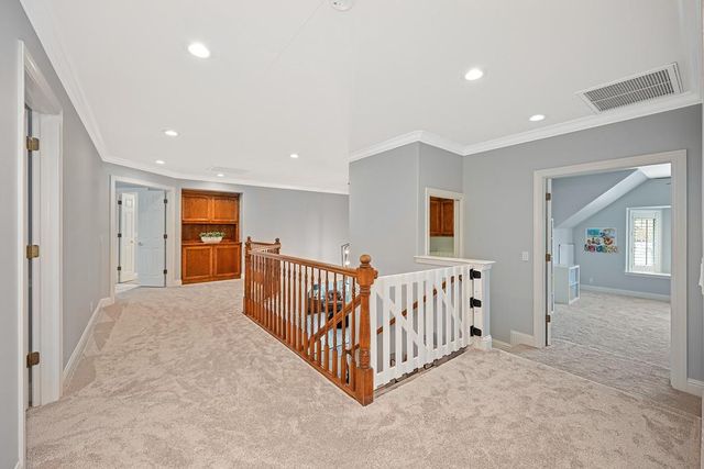 2052 Thornhill Dr, Granite Bay, CA 95746