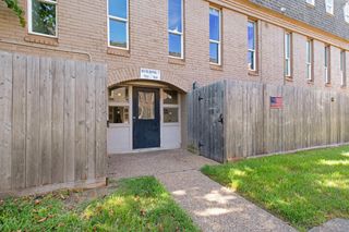 215 Postoffice Street 702, Galveston, TX 77550