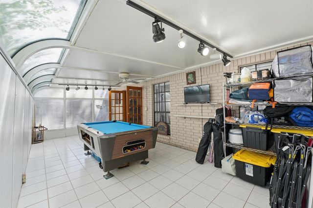 5727 Manor Forest Drive, Kingwood, TX 77339