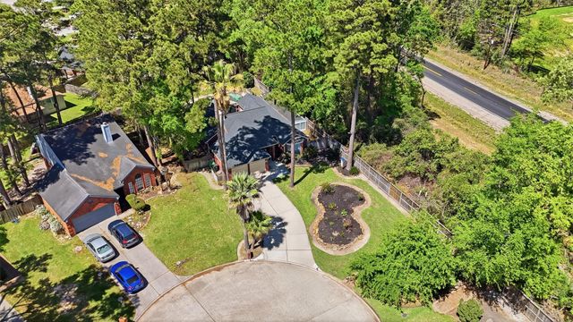 5727 Manor Forest Drive, Kingwood, TX 77339