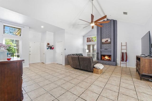 5727 Manor Forest Drive, Kingwood, TX 77339