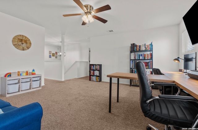 319 Cardinal Way, San Antonio, TX 78253