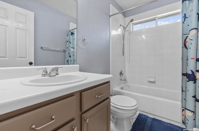 319 Cardinal Way, San Antonio, TX 78253