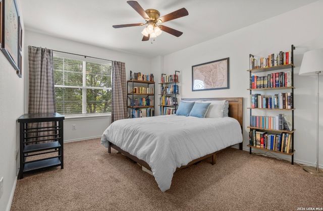 319 Cardinal Way, San Antonio, TX 78253