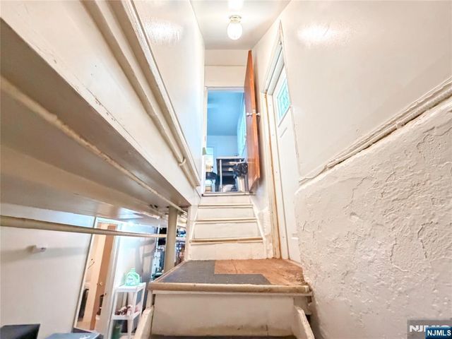 315 Hunter Avenue, Scotch Plains, NJ 07076