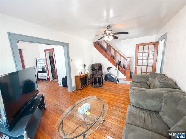 315 Hunter Avenue, Scotch Plains, NJ 07076