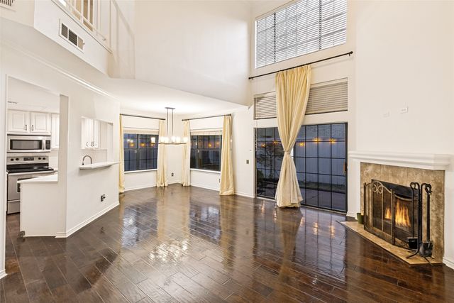 5950 Lindenshire 201, Dallas, TX 75230